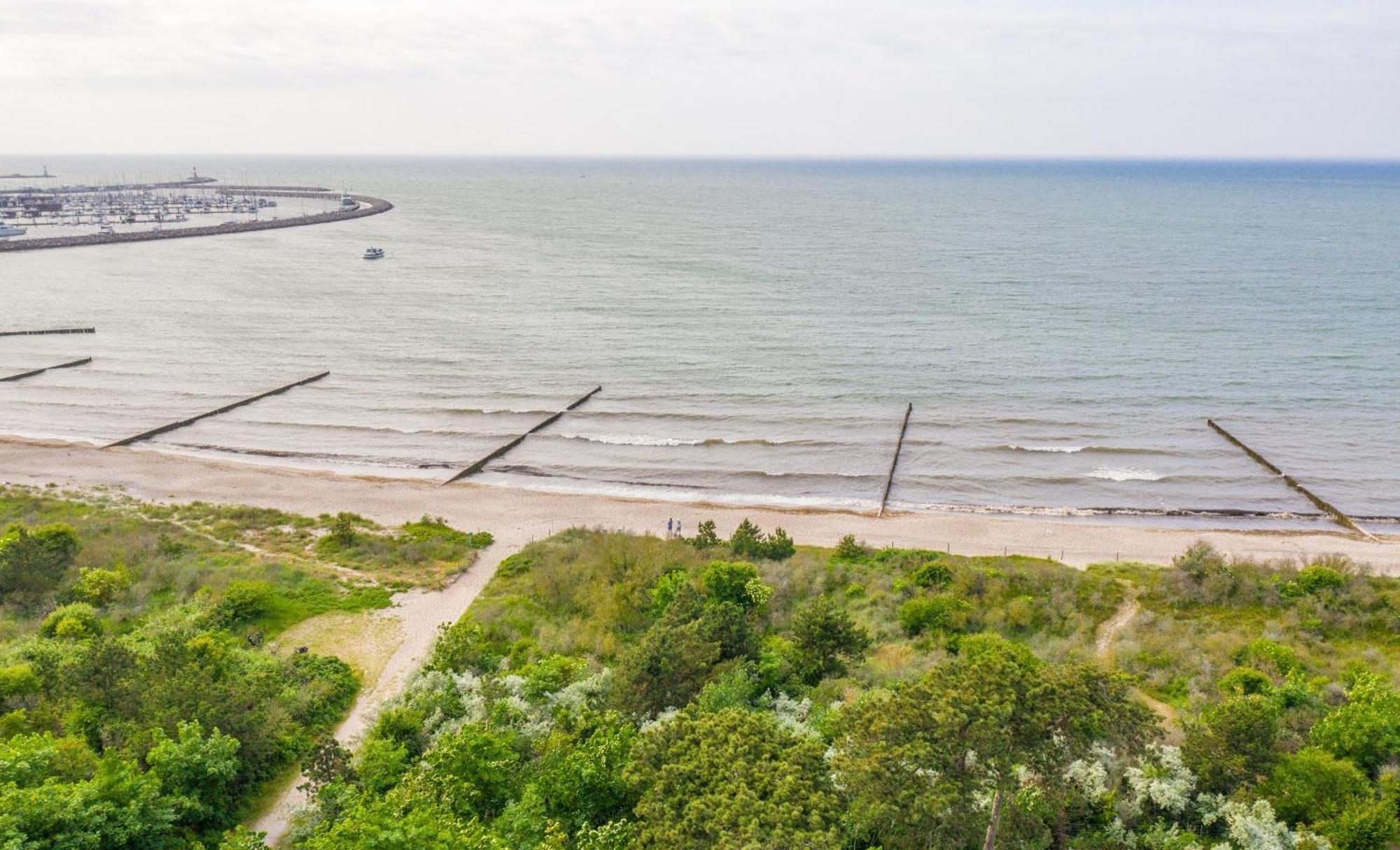 Villa Schmidt - Strandhaus Direkt Am Meer Mit Sauna, Sport Und Duenengarten II Rostock Eksteriør bilde